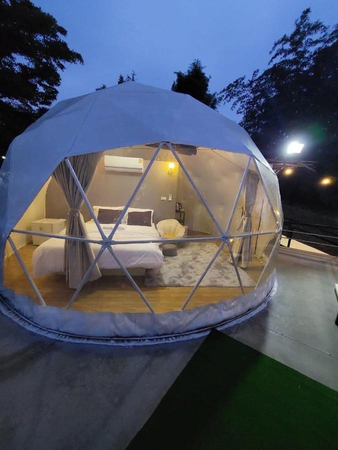 นรดีฮิวล์ รีสอร์ต เขาแผงม้า วังน้ำเขียว Hotel Ban Sap Bon  Exterior photo