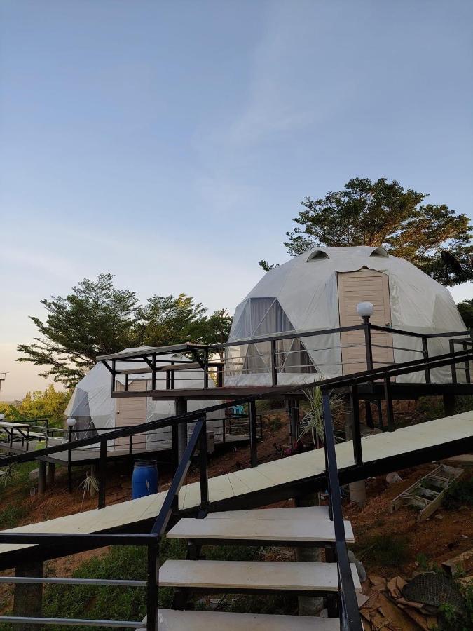 นรดีฮิวล์ รีสอร์ต เขาแผงม้า วังน้ำเขียว Hotel Ban Sap Bon  Exterior photo