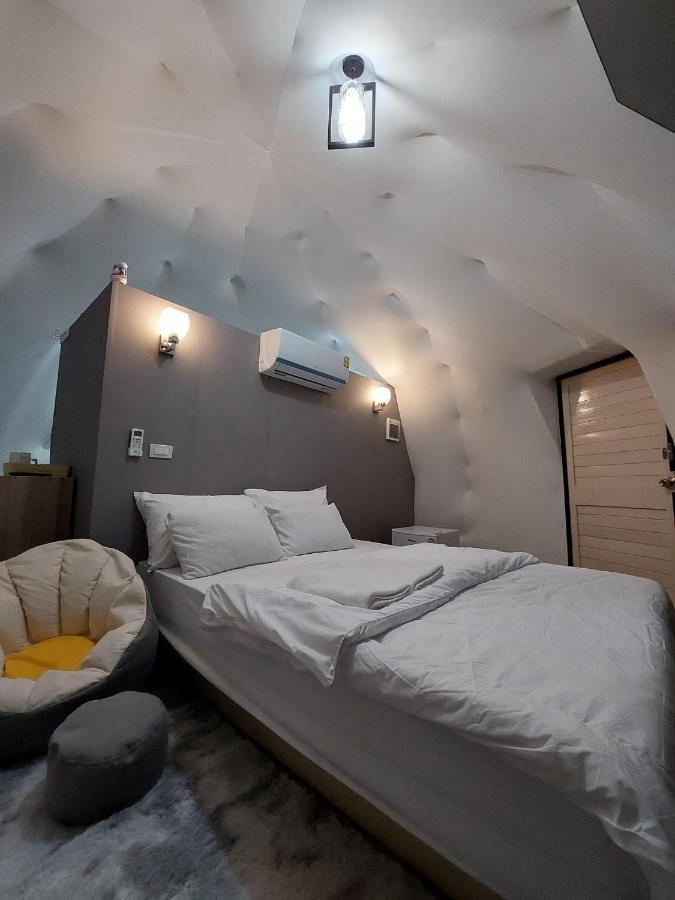 นรดีฮิวล์ รีสอร์ต เขาแผงม้า วังน้ำเขียว Hotel Ban Sap Bon  Exterior photo